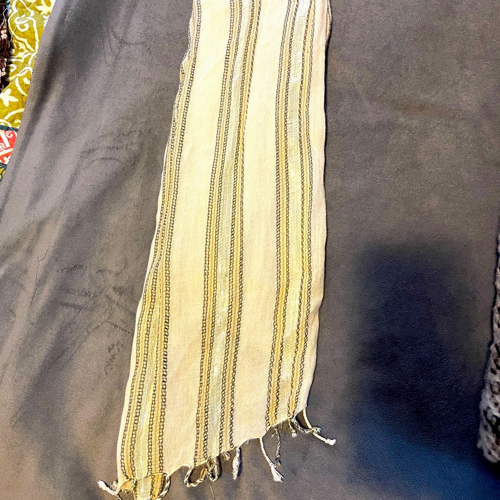 Sparkles & Stripes Scarf 💛🤍